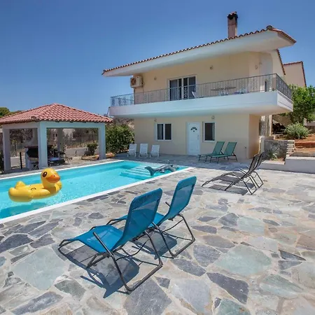 With Private S Pool-theologos By Ghh * Theologos (Phthiotis)