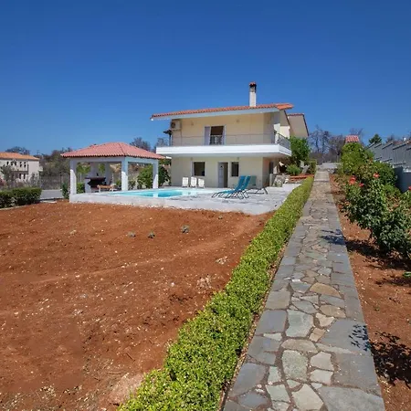 Villa With Private S Pool-theologos By Ghh *