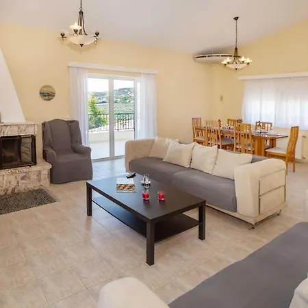 With Private S Pool-theologos By Ghh Theologos (Phthiotis)