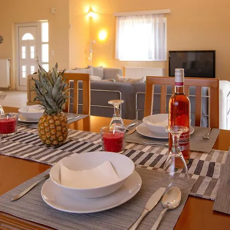 Villa With Private S Pool-theologos By Ghh Theologos (Phthiotis)