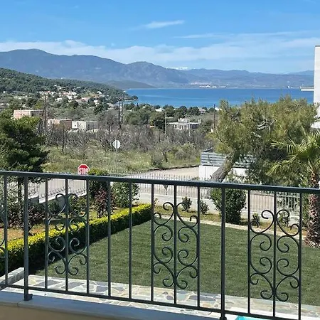 With Private S Pool-theologos By Ghh * Theologos (Phthiotis)